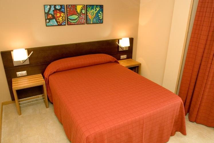 Apartamentos Turisticos Noray Argoños Екстериор снимка
