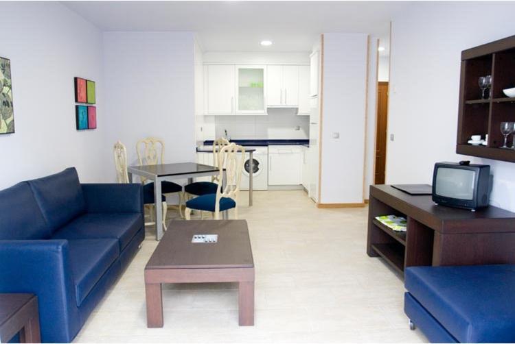 Apartamentos Turisticos Noray Argoños Екстериор снимка